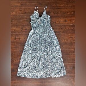 Elegant Leaf Print Dress